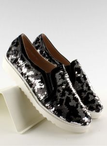 Eleganckie slip-on rybia łuska WW01P Czarny