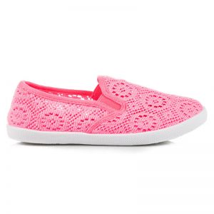 TRAMPKI SLIP ON Z KORONKĄ