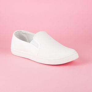 ZAMSZOWE BUTY SPORTOWE
