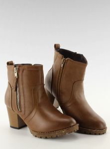 Botki gładkie z suwakiem C006 CAMEL