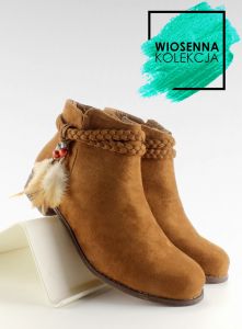 Zamszowe sztyblety z piórkiem styl boho H1911 Camel