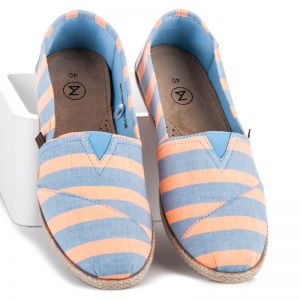 ESPADRYLE W PASECZKI