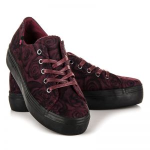 STYLOWE BUTY W KWIATY