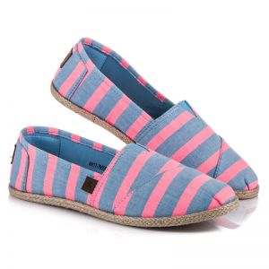 ESPADRYLE W PASECZKI