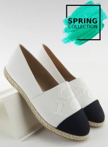 Esapdryle z tłoczonymi literkami T267 WHITE
