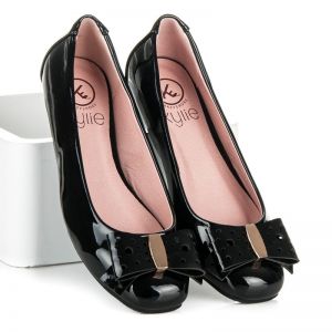 LAKIEROWANE BUTY DAMSKIE