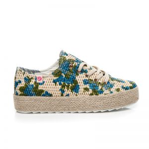 TRAMPKI, ESPADRYLE W KWIATY