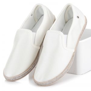 ESPADRYLE SLIP ON