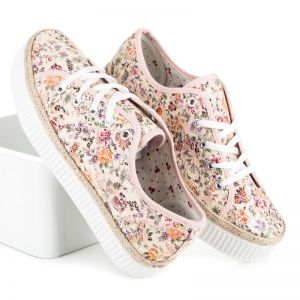 KORONKOWE ESPADRYLE W KWIATY