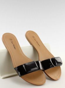 Klapki z paskiem 8293-60 Black