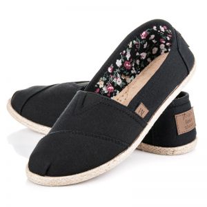 ESPADRYLE SLIP ON