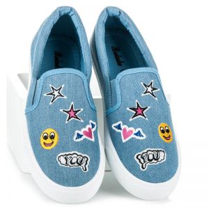 JEANSOWE SLIPONY Z NASZYWKAMI