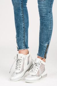 SNEAKERSY Z SIATECZKĄ