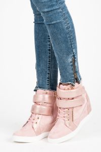 MODNE SNEAKERSY NA RZEPY