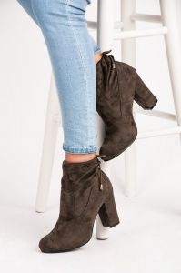 JESIENNE BUTY ZE ŚCIĄGACZEM